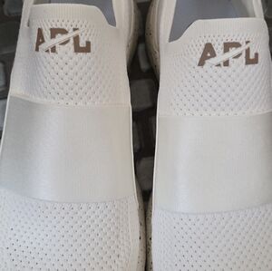 APL TechLoom Bliss Ivory Sneakers